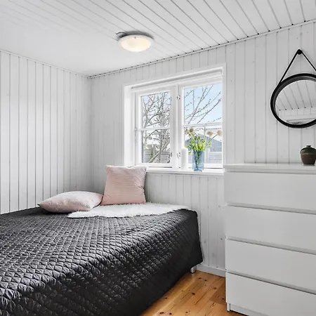 Amazing In With Kitchen *